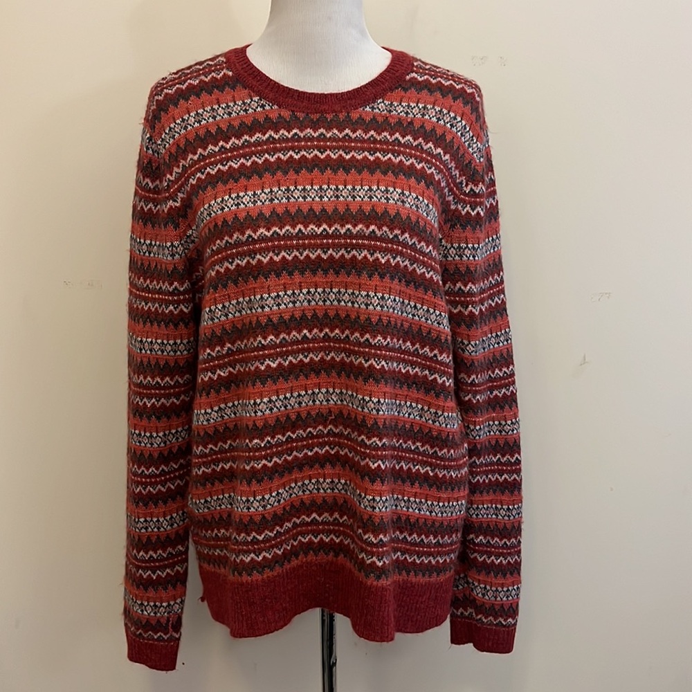 Loft Sweater with Metallic Thread Size XL